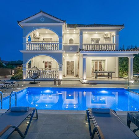 Luxury Villa Vanato & Pool Koukounaria Luaran gambar