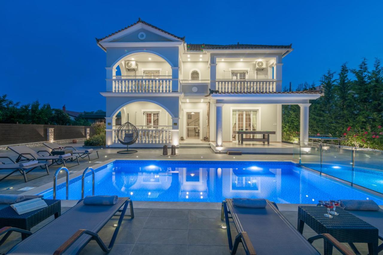 Luxury Villa Vanato & Pool Koukounaria Luaran gambar