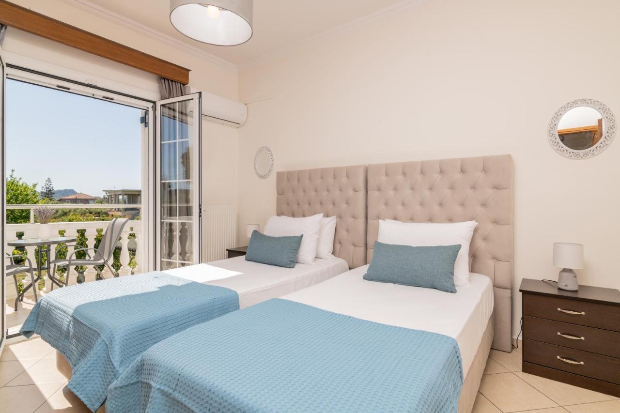 Luxury Villa Vanato & Pool Koukounaria Luaran gambar