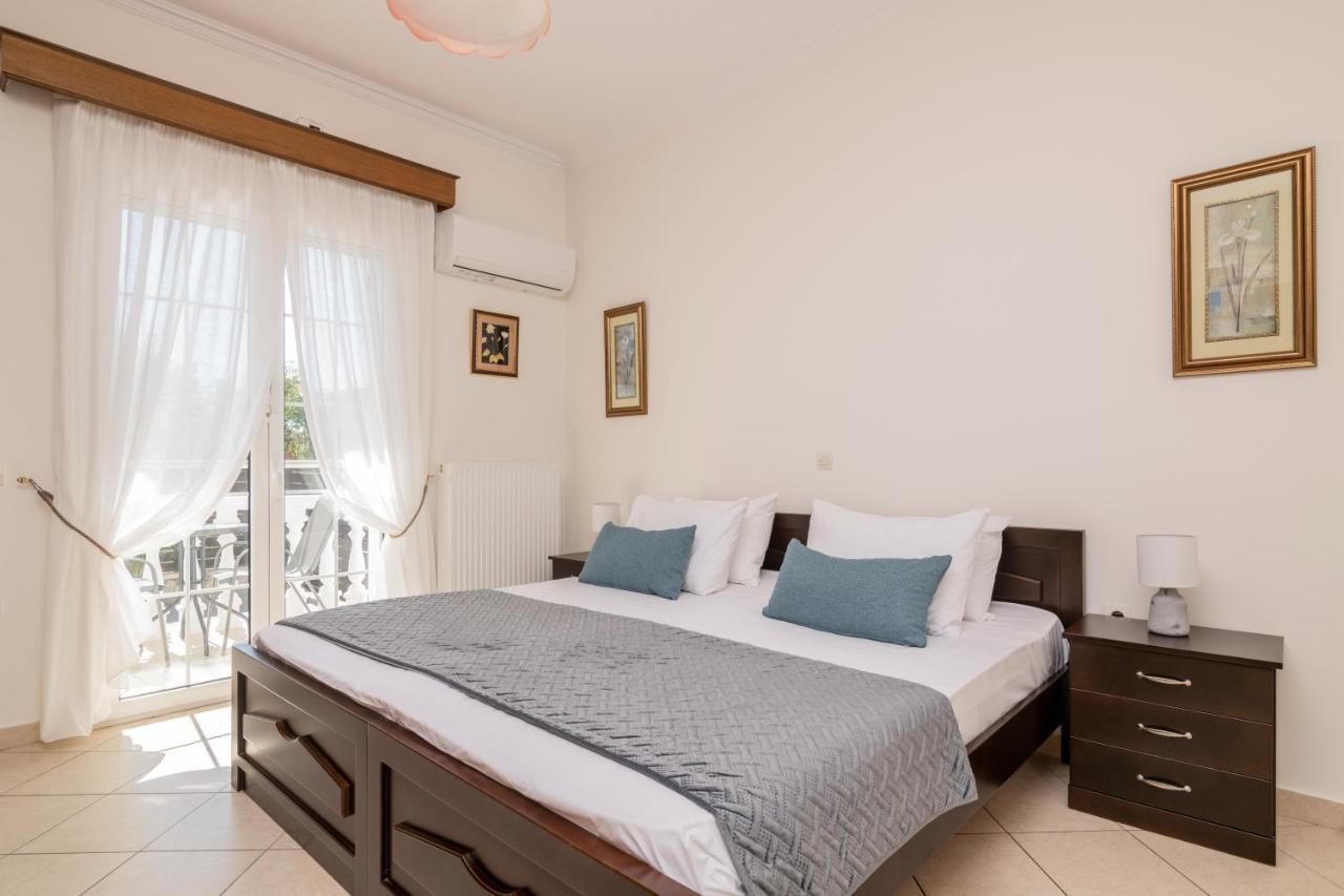 Luxury Villa Vanato & Pool Koukounaria Luaran gambar