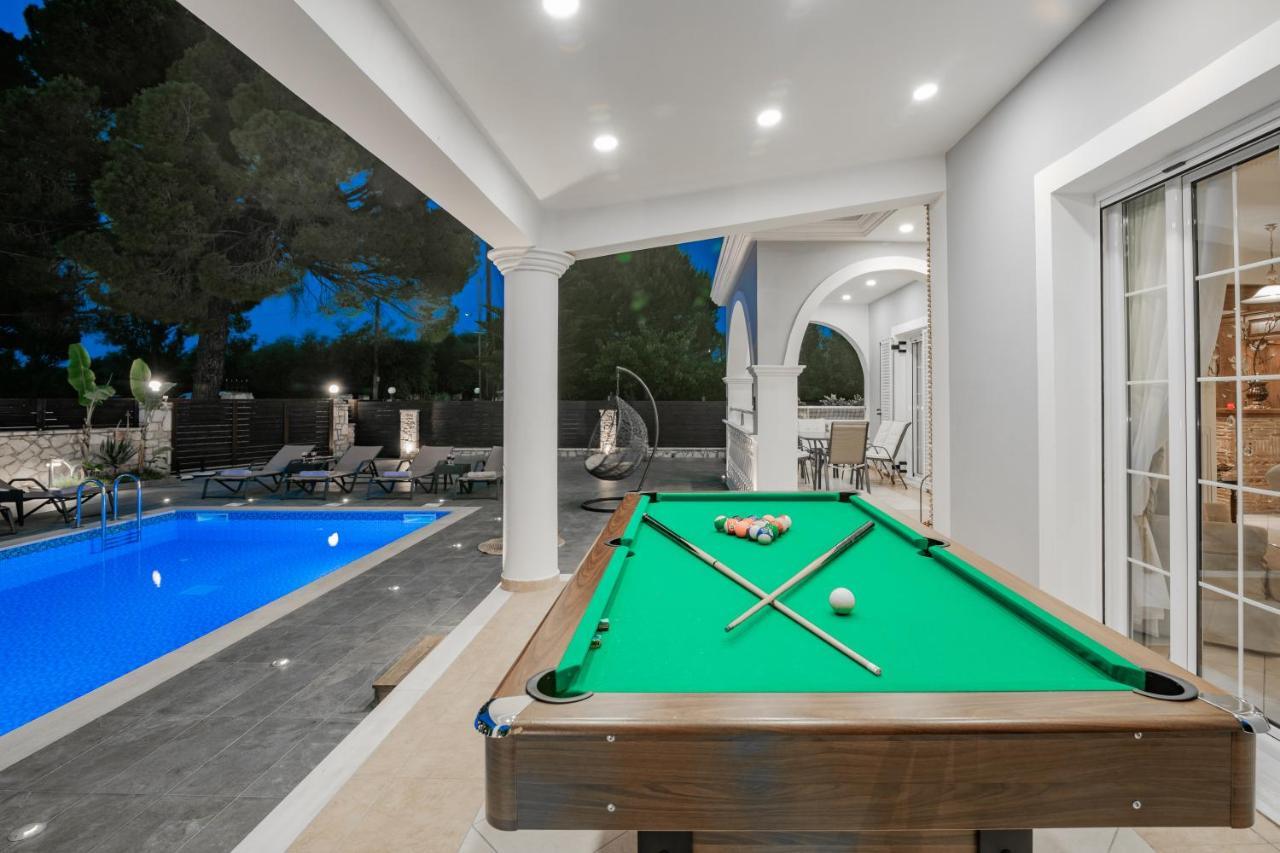 Luxury Villa Vanato & Pool Koukounaria Luaran gambar