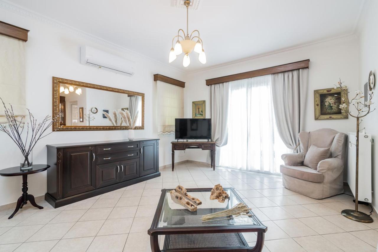 Luxury Villa Vanato & Pool Koukounaria Luaran gambar