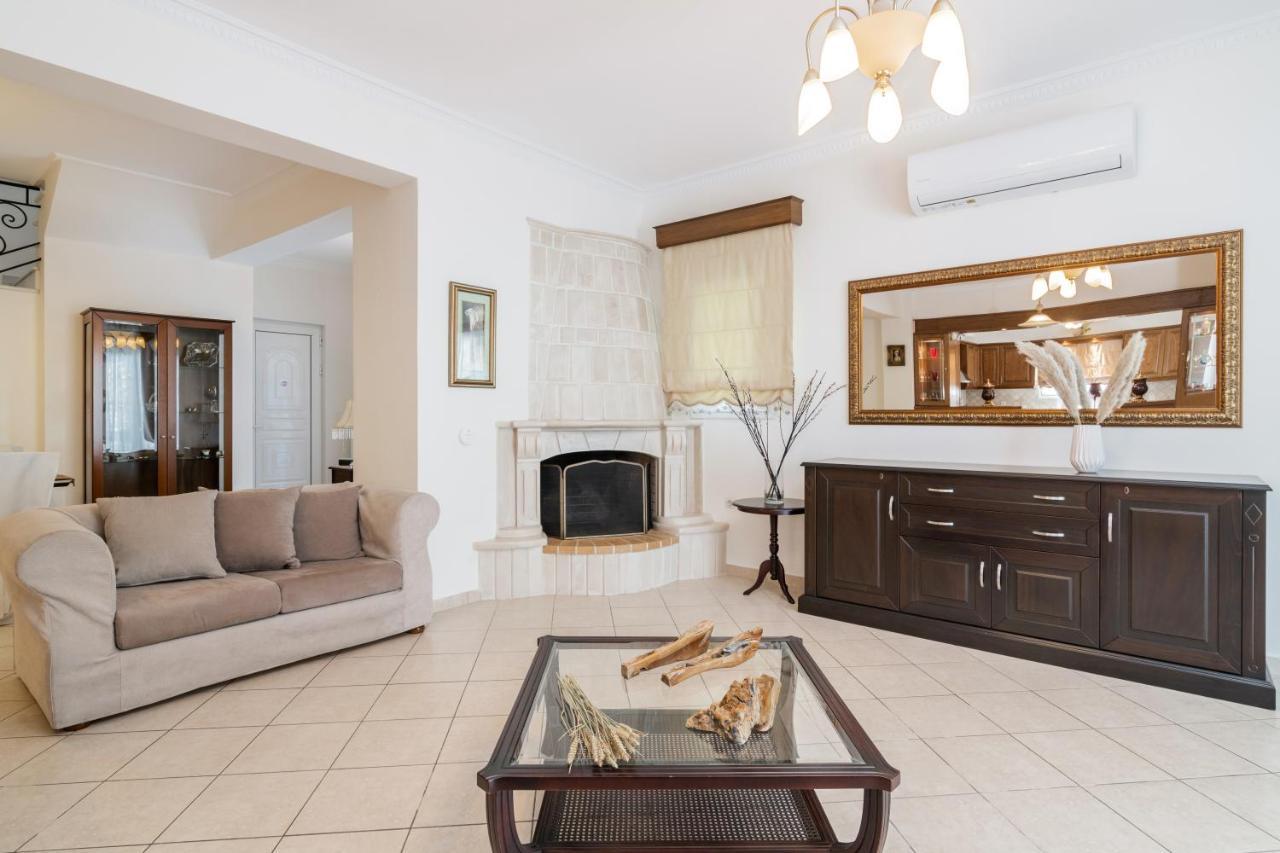 Luxury Villa Vanato & Pool Koukounaria Luaran gambar